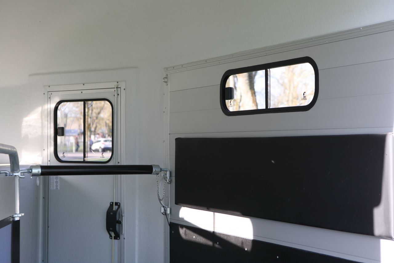 VAN CHEVAL LIBERTE GOLD 3 – Image 10