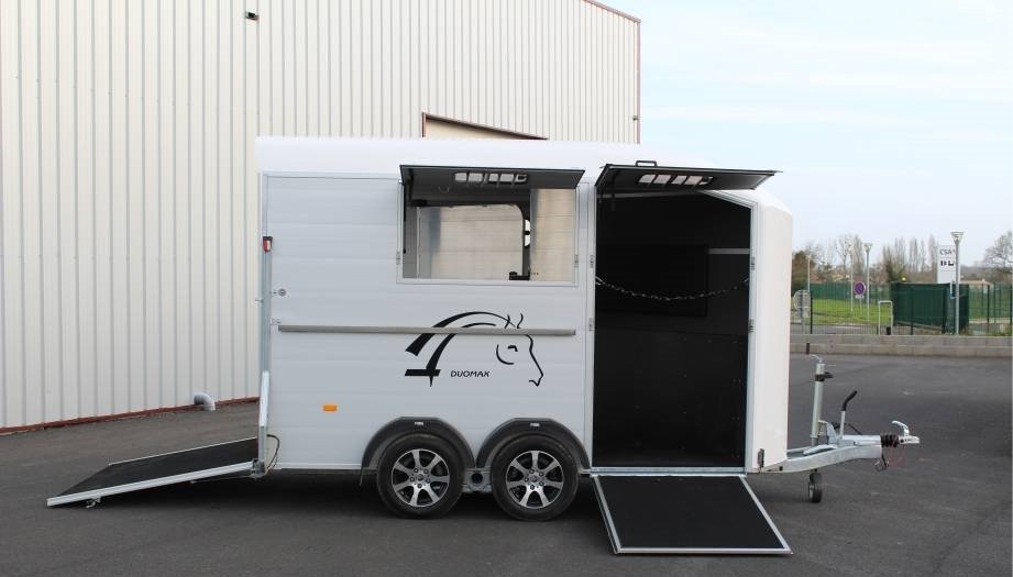 VAN DUOMAX CHEVAL LIBERTE – Image 4