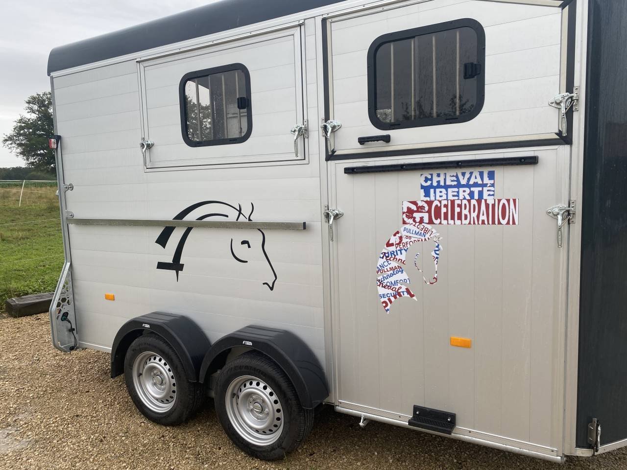 VAN CHEVAL LIBERTE OBLIC MAXI 2 2021 – Image 2